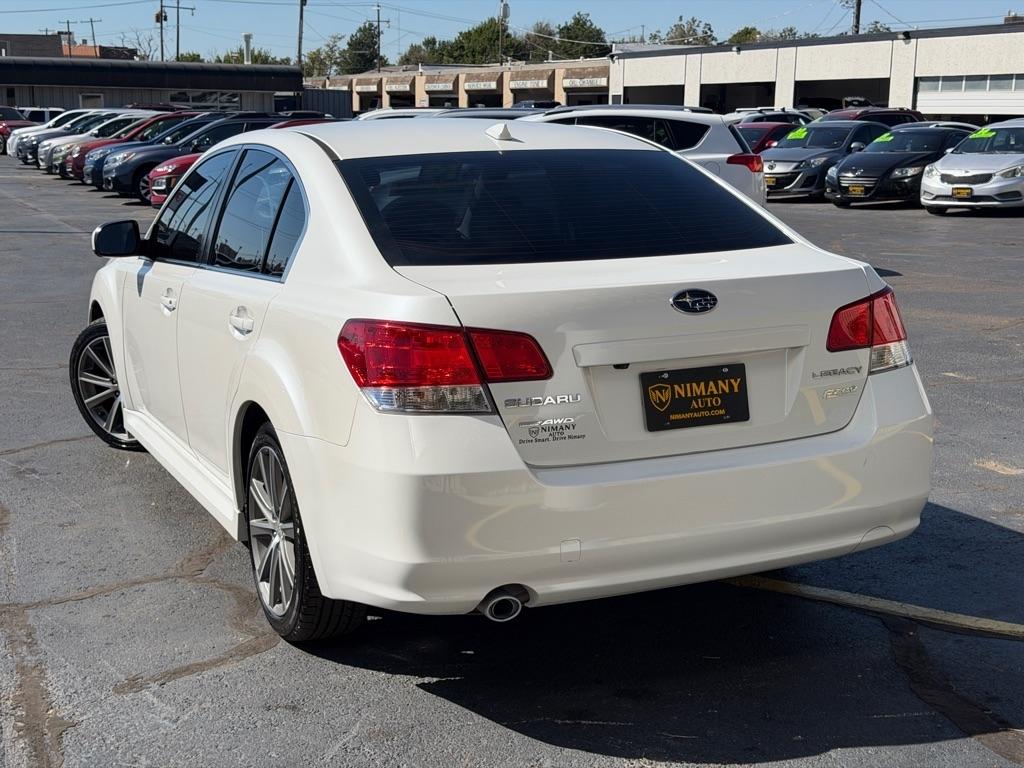 Subaru Legacy 2.5i Premium 2014