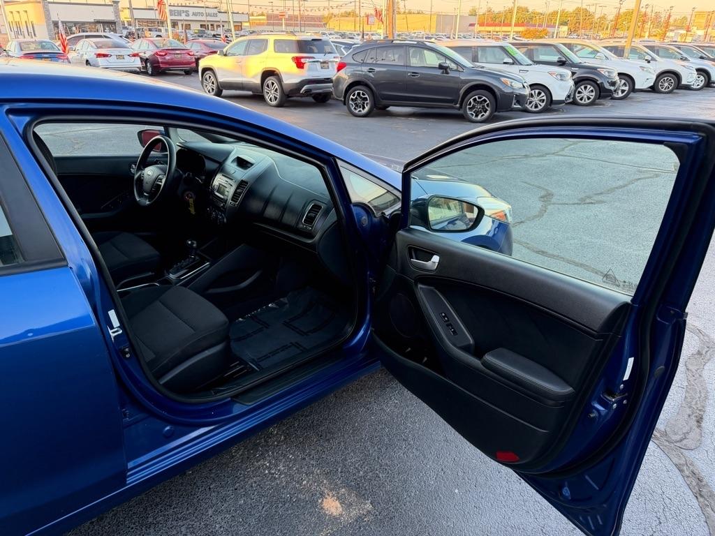 Kia Forte LX 6A 2017
