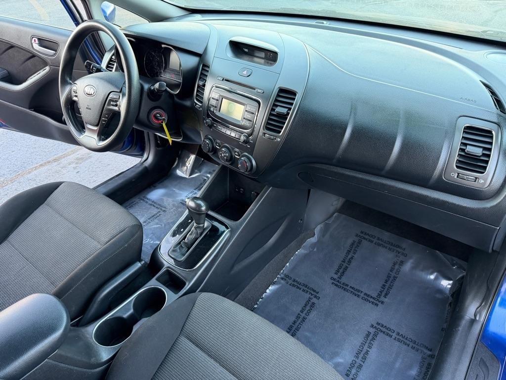 Kia Forte LX 6A 2017
