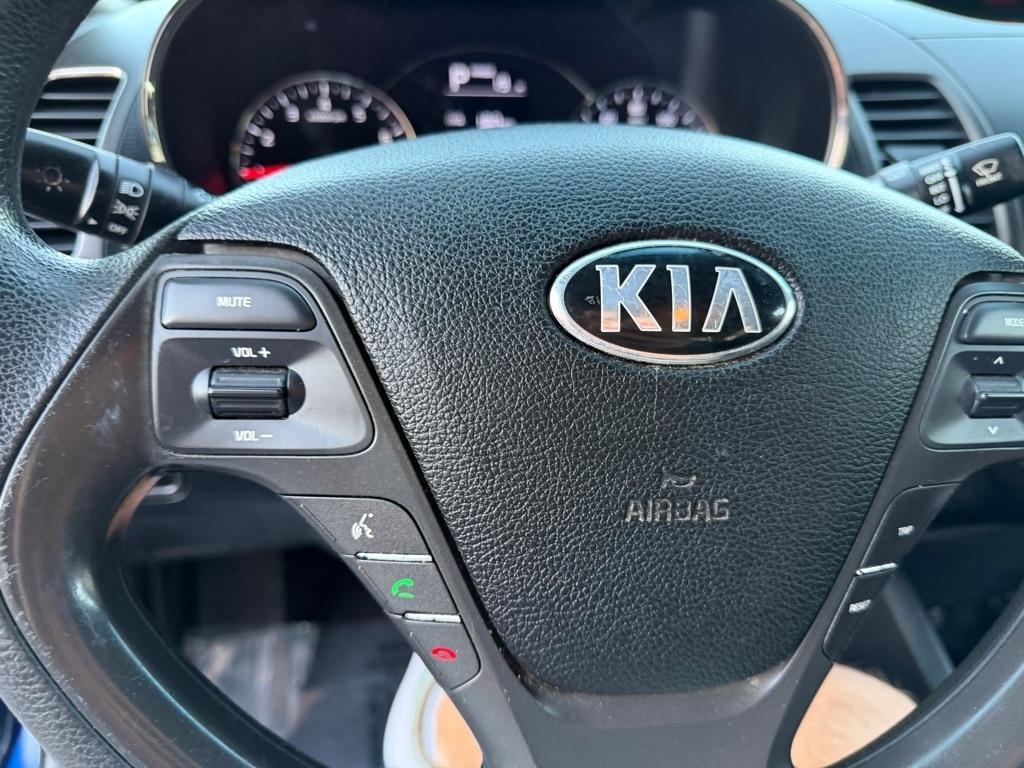 Kia Forte LX 6A 2017