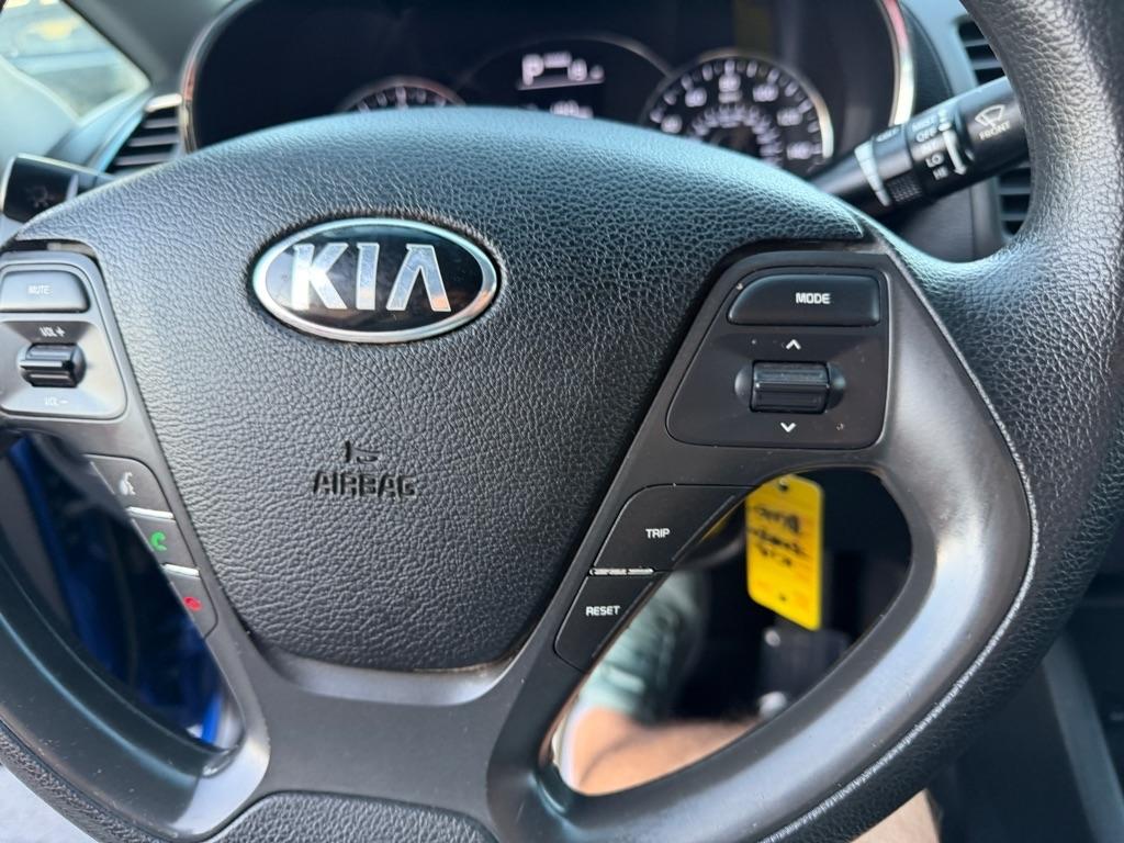 Kia Forte LX 6A 2017
