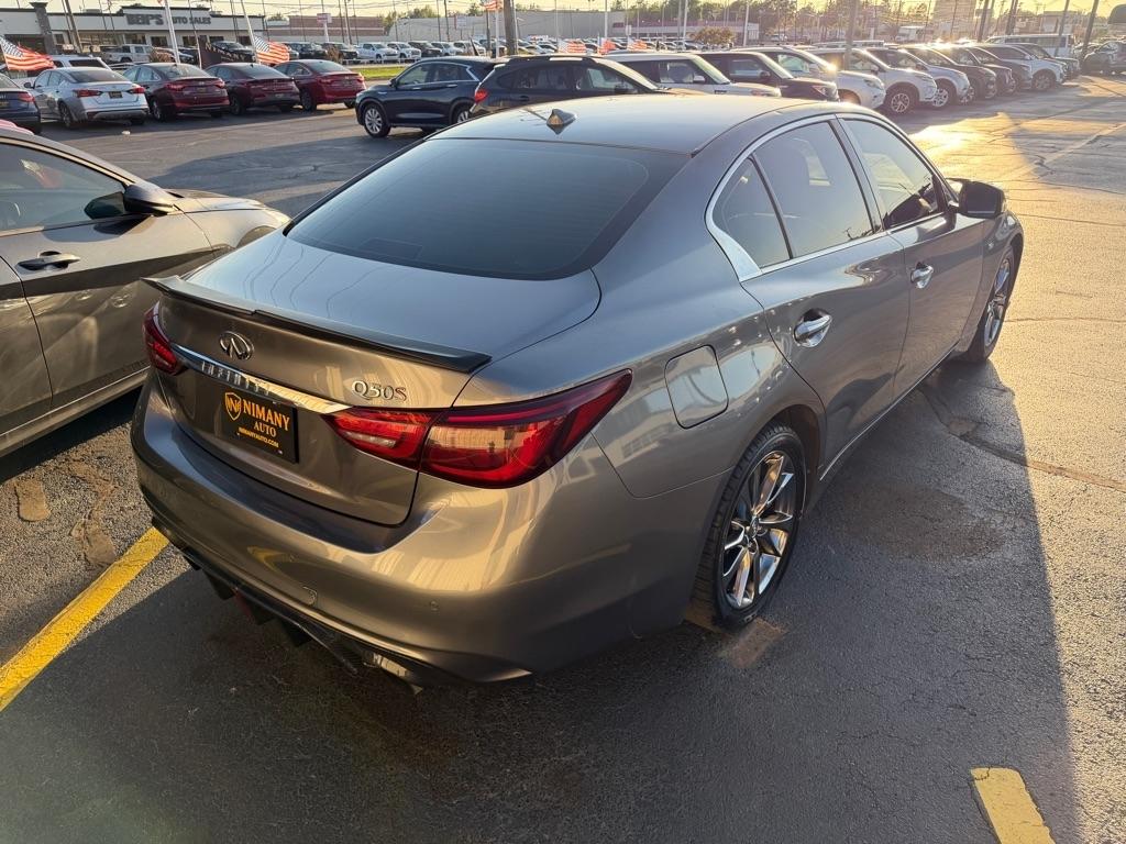 Infiniti Q50 3.0t LUXE 2019