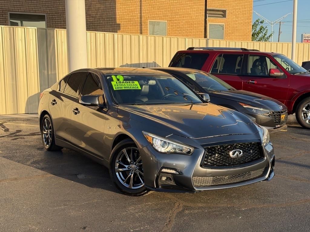 Infiniti Q50 3.0t LUXE 2019