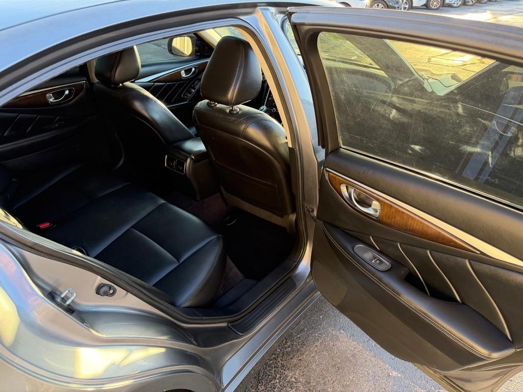 Infiniti Q50 3.0t LUXE 2019