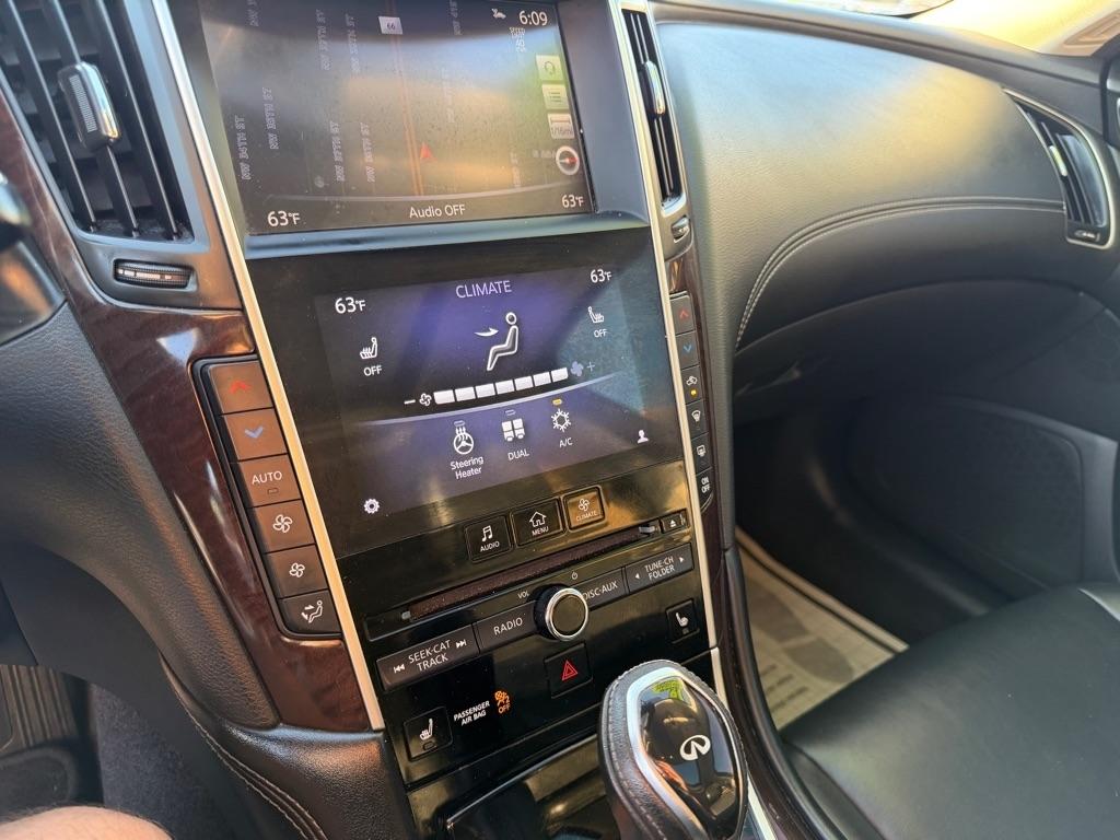 Infiniti Q50 3.0t LUXE 2019