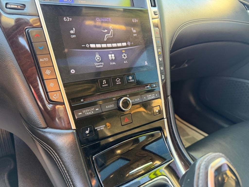 Infiniti Q50 3.0t LUXE 2019