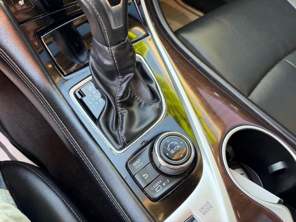 Infiniti Q50 3.0t LUXE 2019