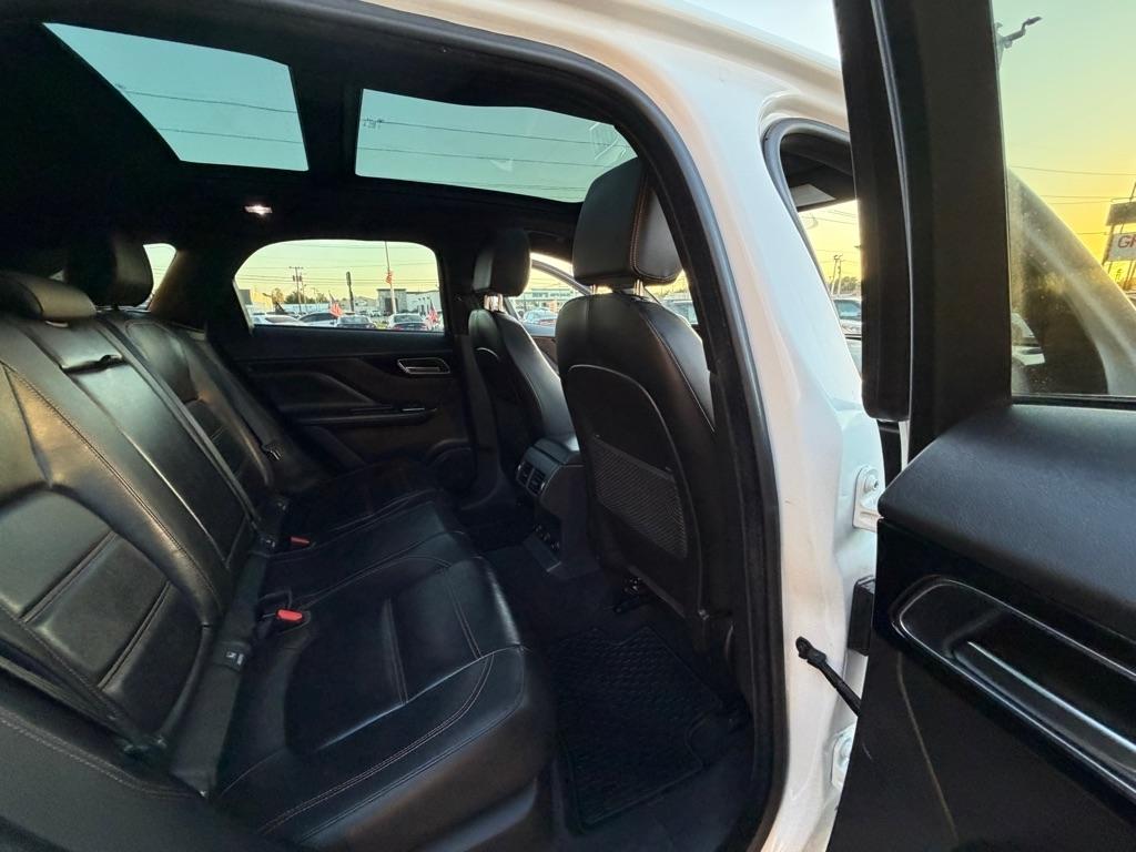 Jaguar F-Pace 25t Prestige 2018