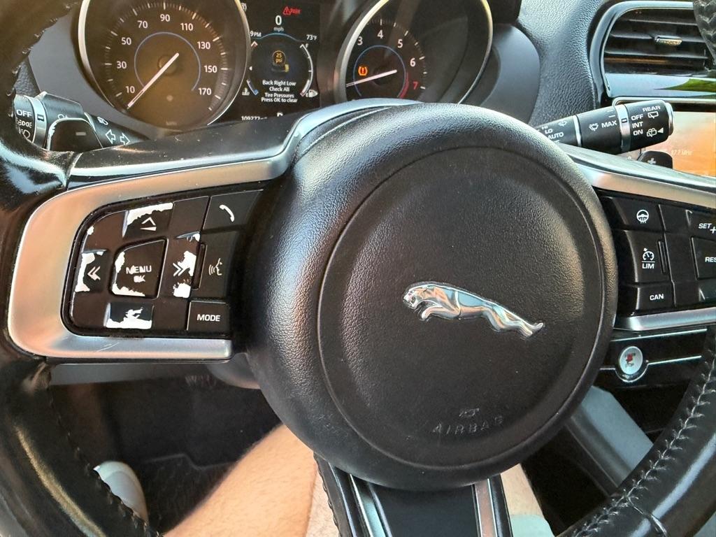 Jaguar F-Pace 25t Prestige 2018