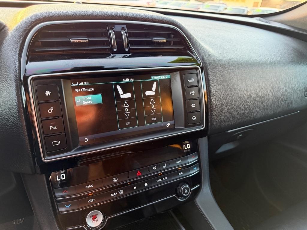 Jaguar F-Pace 25t Prestige 2018