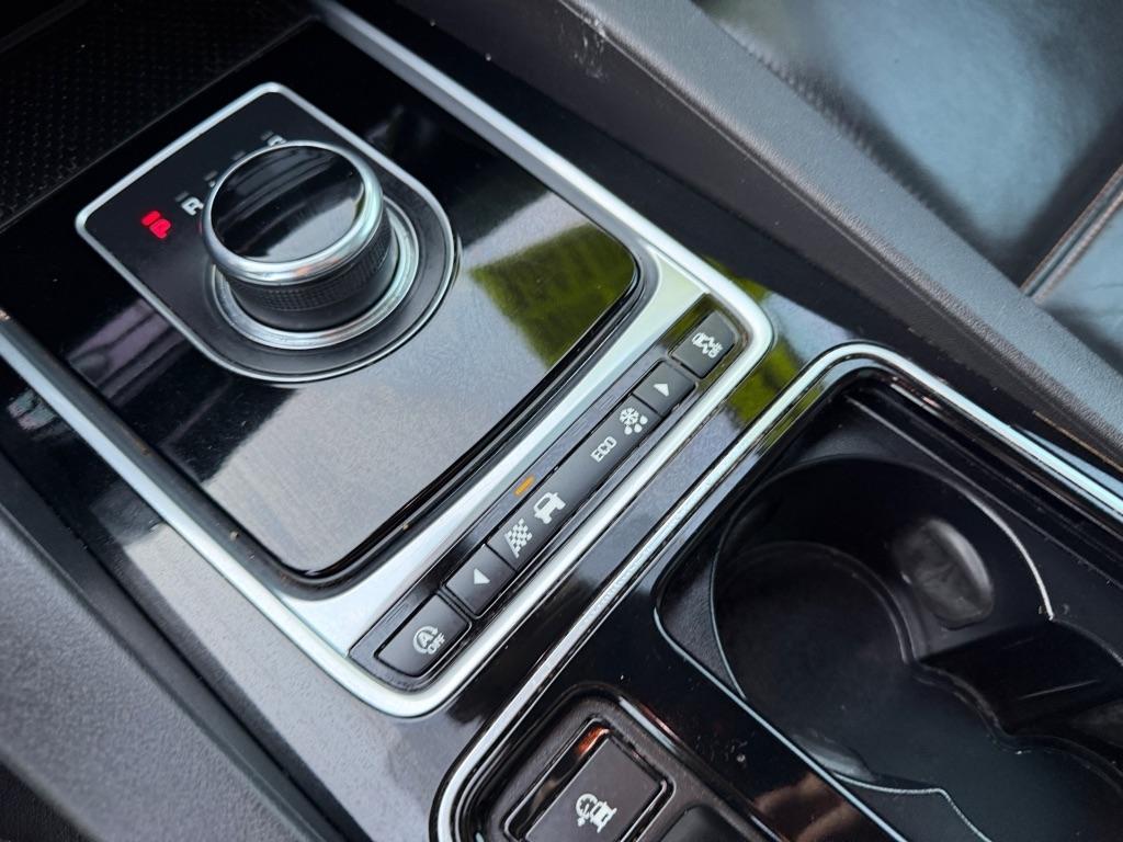 Jaguar F-Pace 25t Prestige 2018