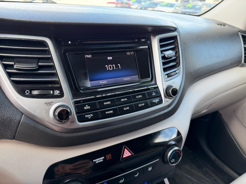 Hyundai Tucson SE 2017