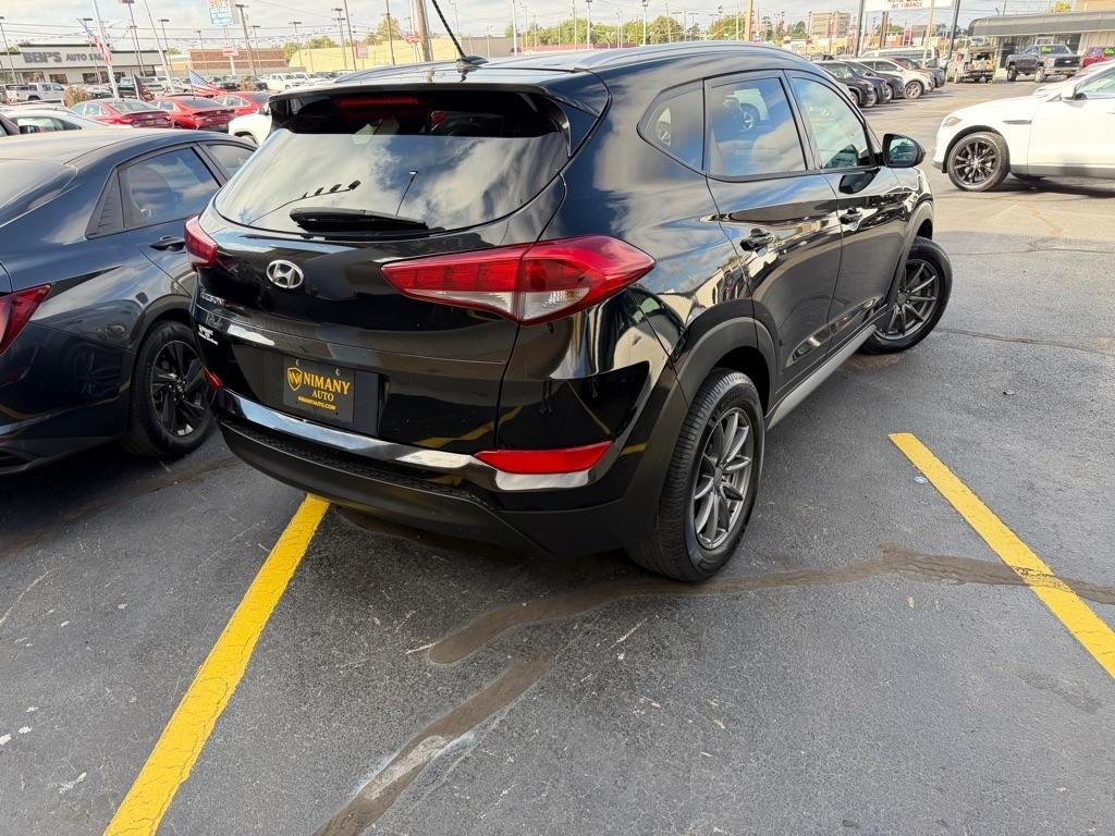 Hyundai Tucson SE 2017