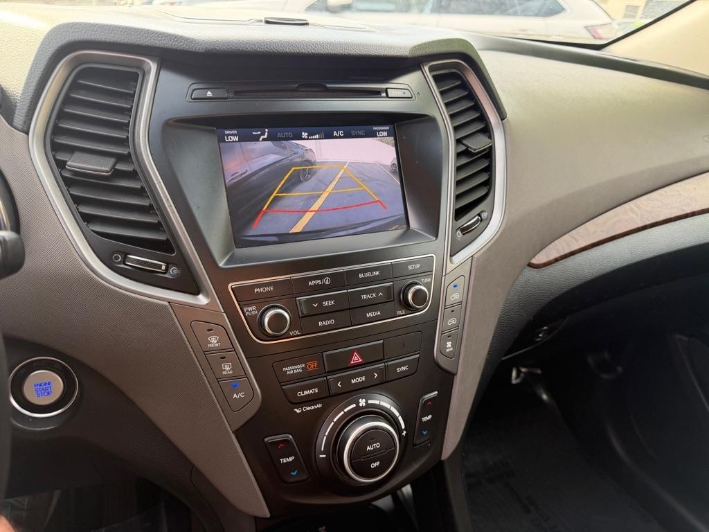 Hyundai Santa Fe SE Ultimate 2018
