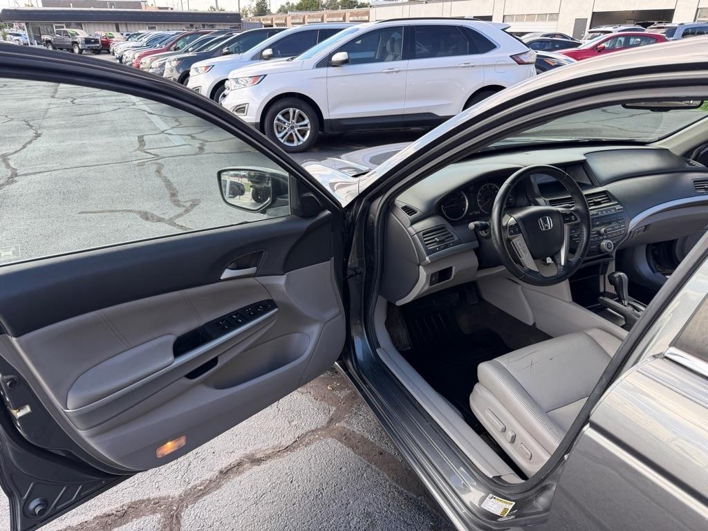 Honda Accord EX-L Sedan AT 2010