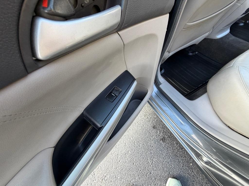 Honda Accord EX-L Sedan AT 2010
