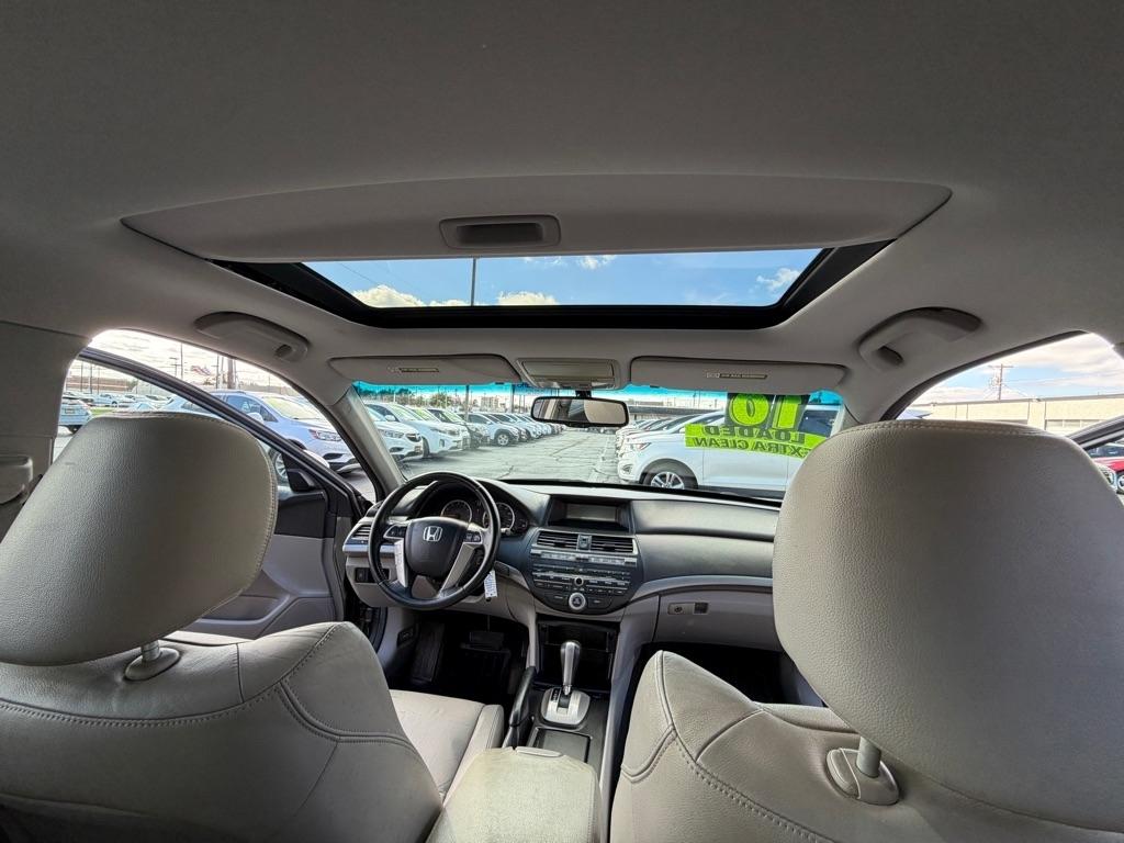 Honda Accord EX-L Sedan AT 2010