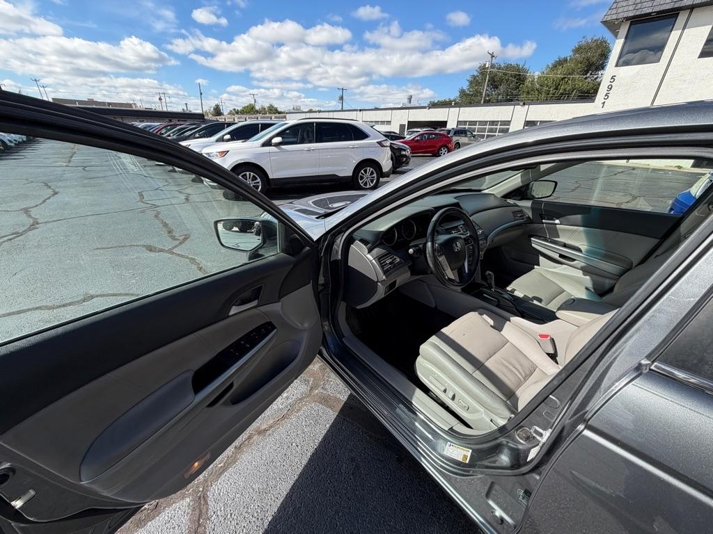 Honda Accord EX-L Sedan AT 2010