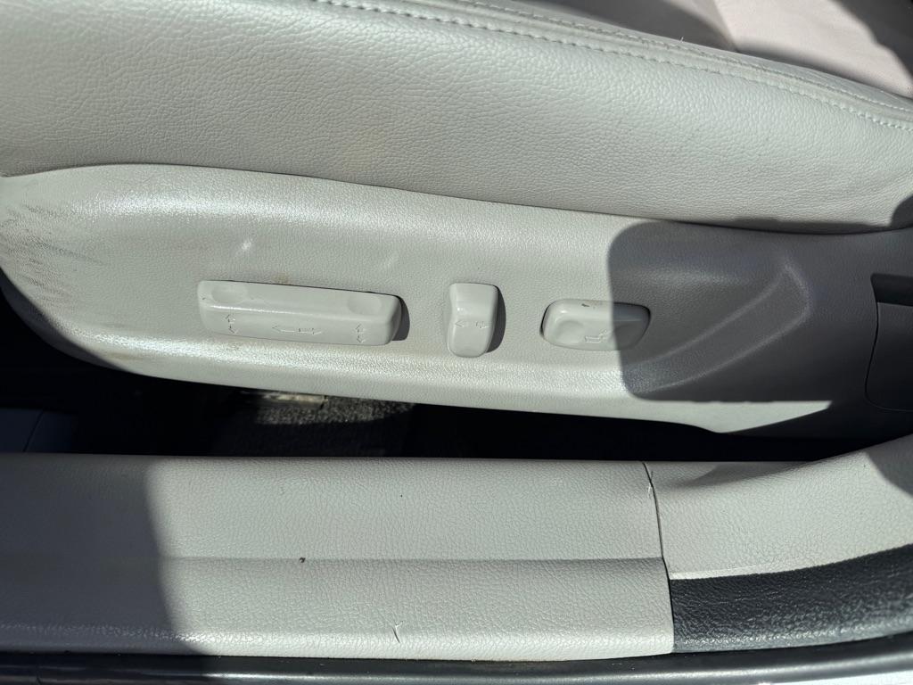 Honda Accord EX-L Sedan AT 2010