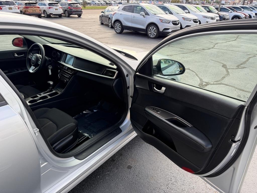 Kia Optima LX 2020