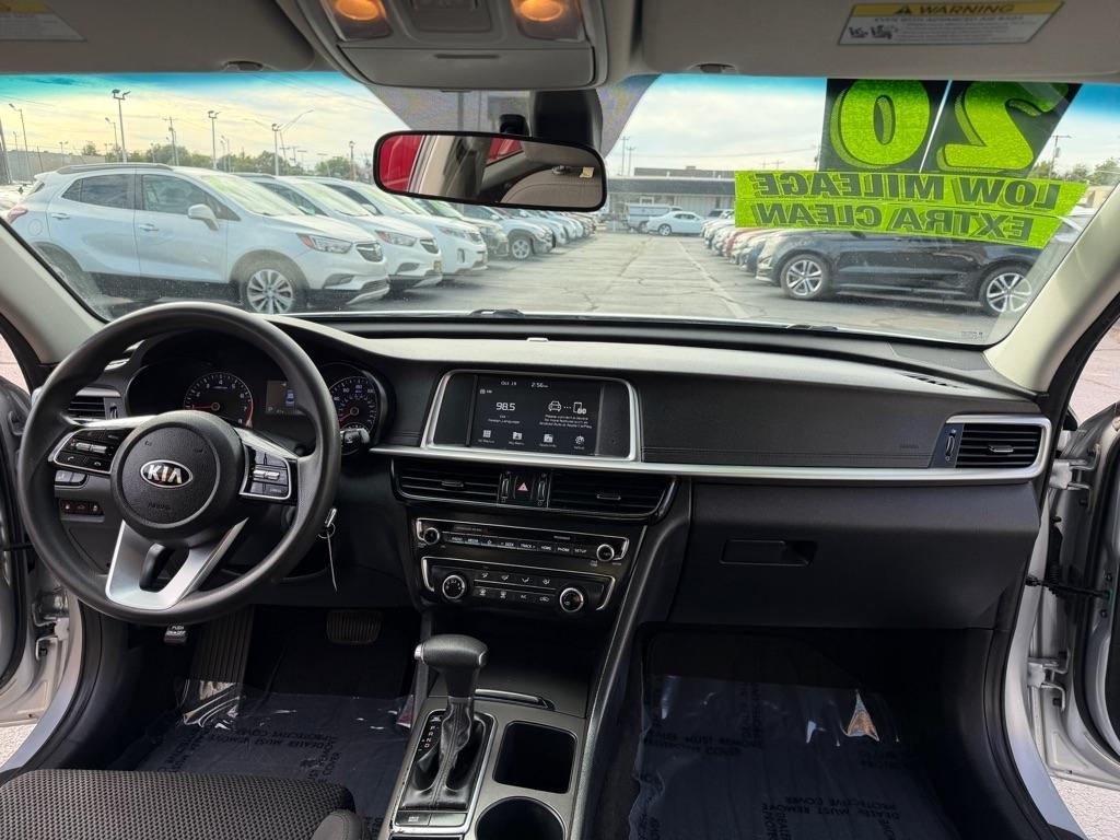 Kia Optima LX 2020