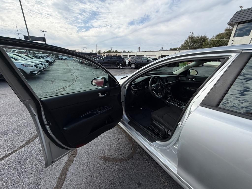 Kia Optima LX 2020