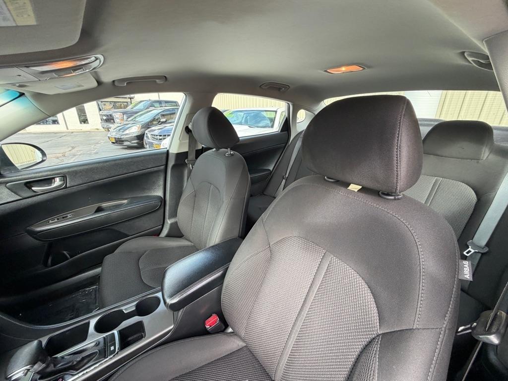 Kia Optima LX 2020