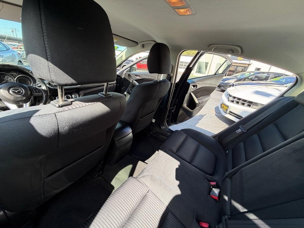Mazda MAZDA6 i Sport AT 2016