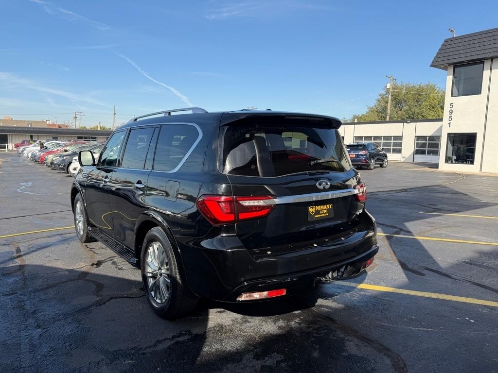 Infiniti QX80 LUXE 2019