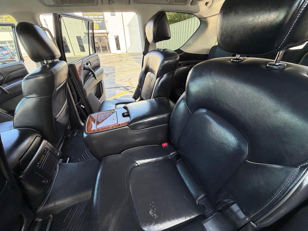 Infiniti QX80 LUXE 2019