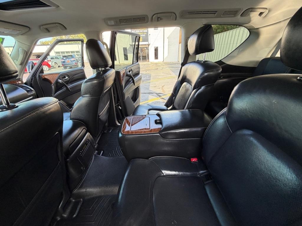 Infiniti QX80 LUXE 2019