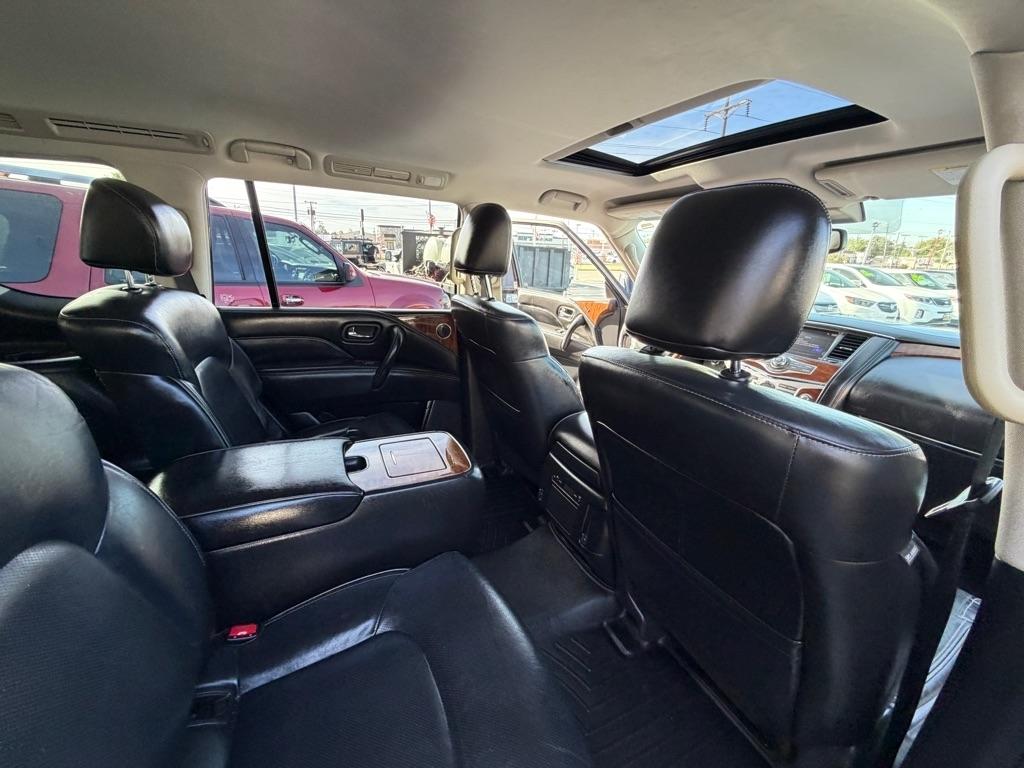 Infiniti QX80 LUXE 2019