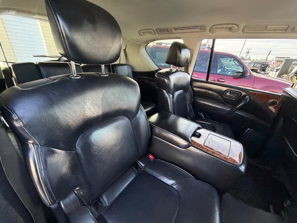Infiniti QX80 LUXE 2019