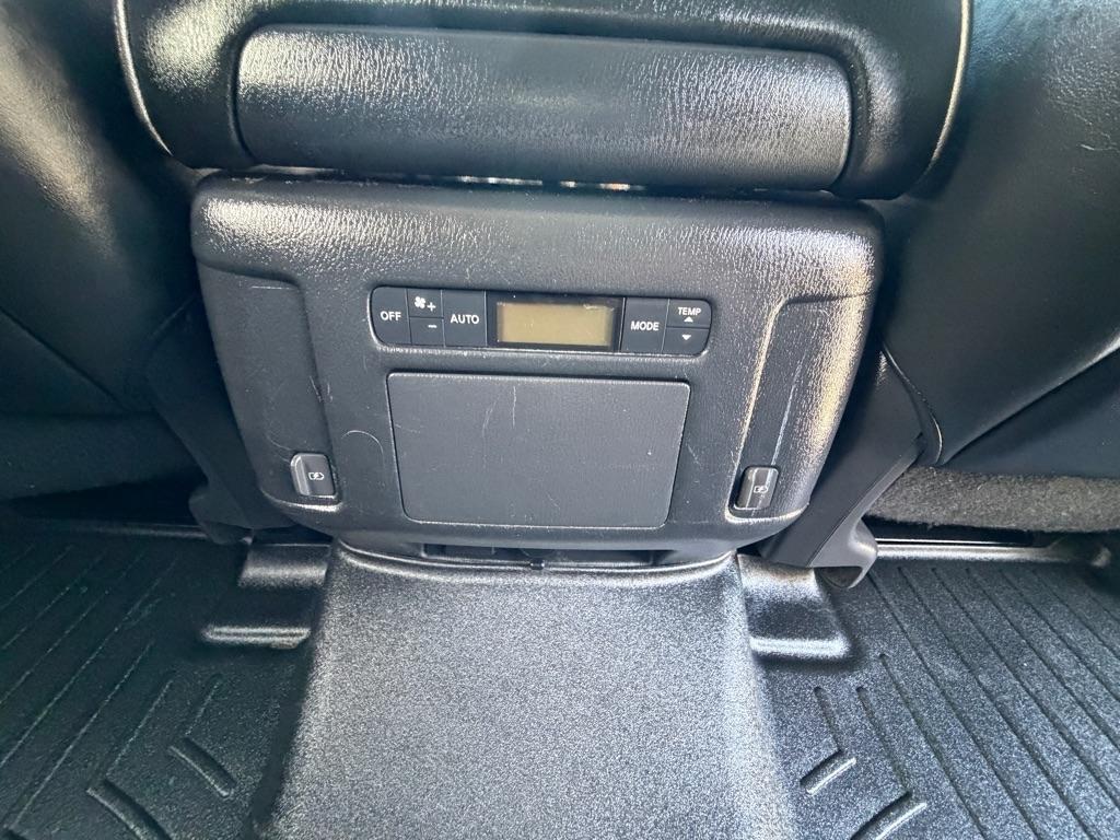 Infiniti QX80 LUXE 2019