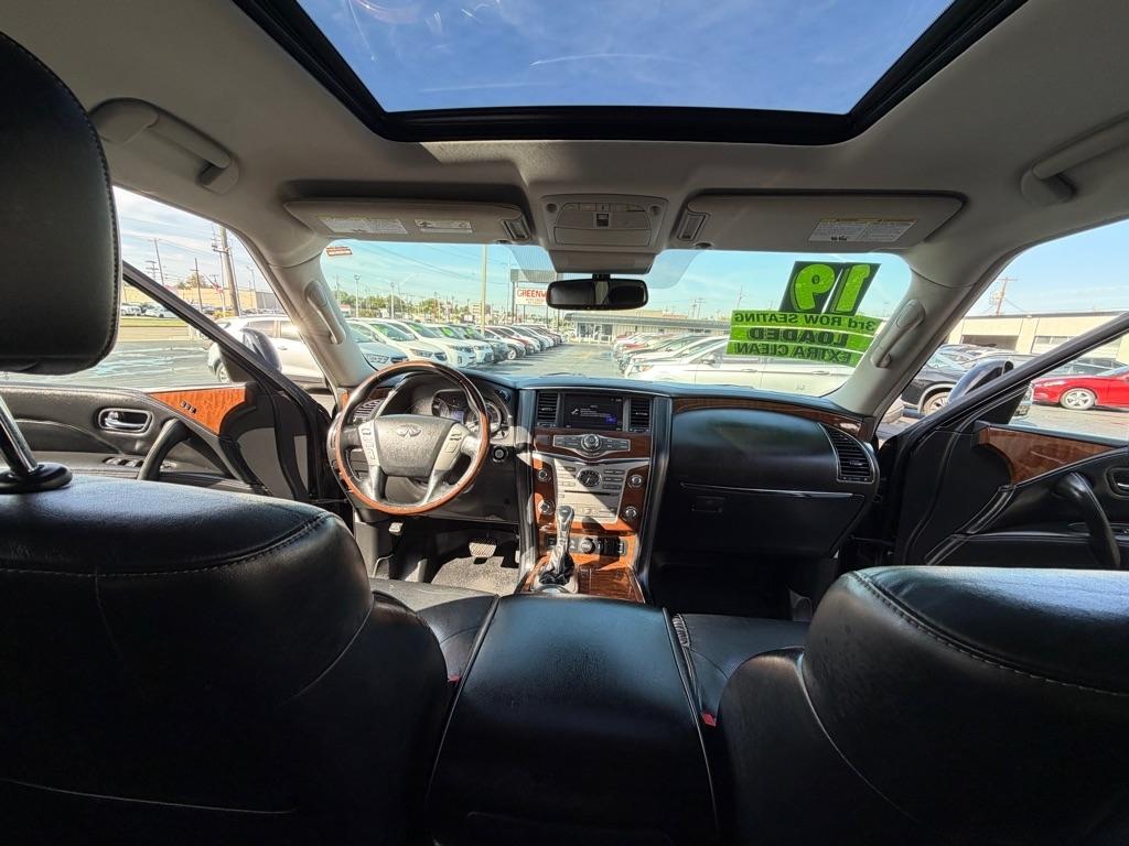 Infiniti QX80 LUXE 2019