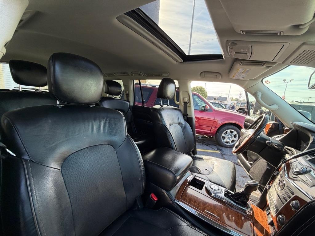 Infiniti QX80 LUXE 2019