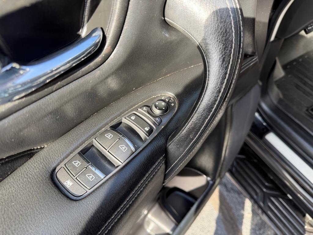 Infiniti QX80 LUXE 2019