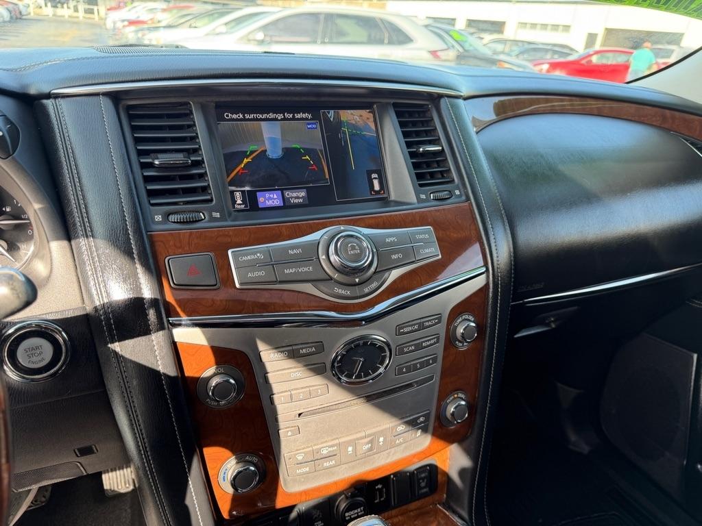 Infiniti QX80 LUXE 2019
