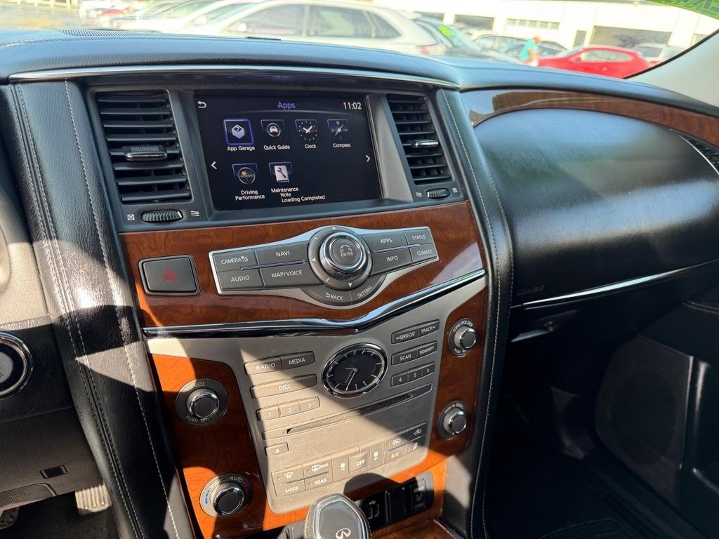 Infiniti QX80 LUXE 2019