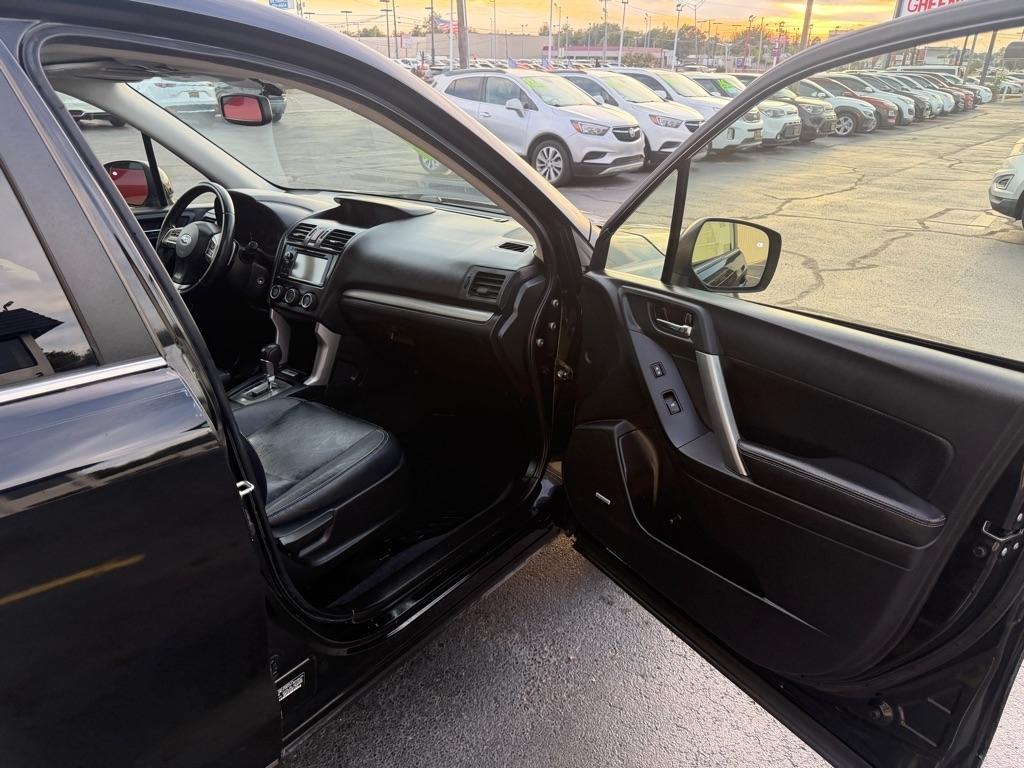 Subaru Forester 2.0XT Touring 2014