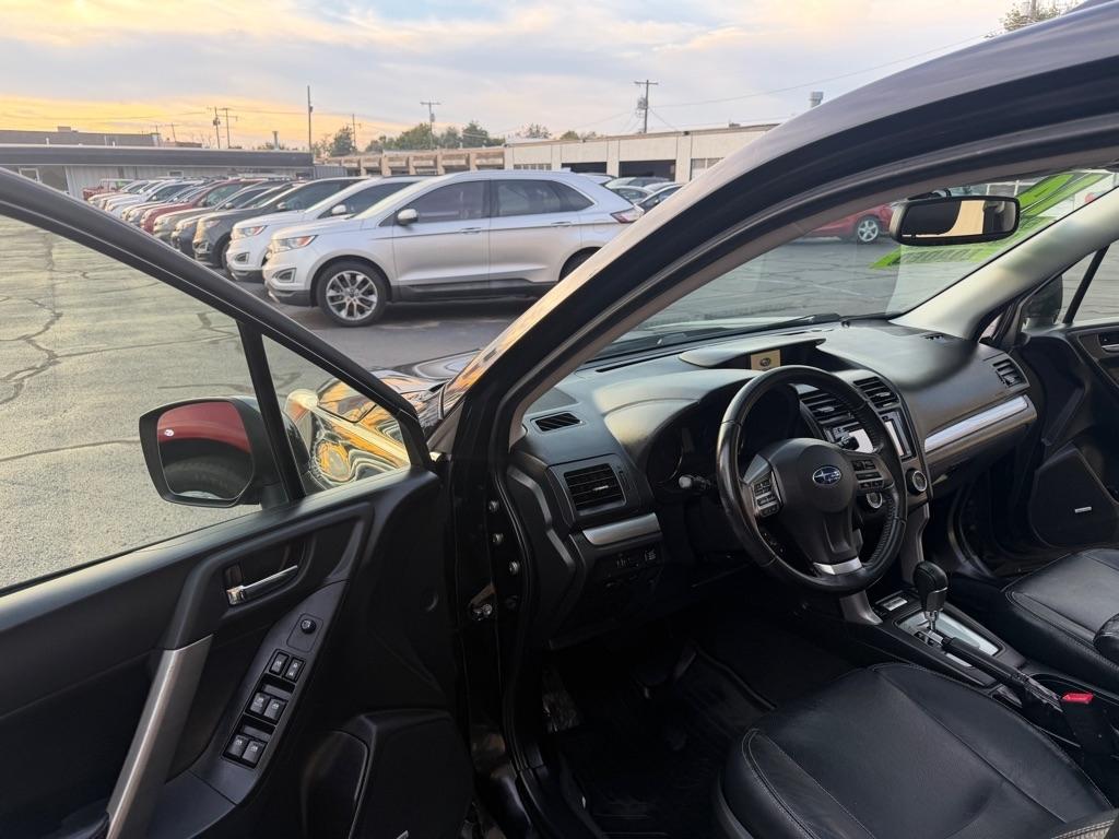 Subaru Forester 2.0XT Touring 2014