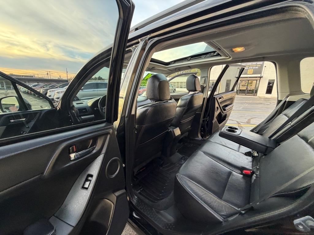 Subaru Forester 2.0XT Touring 2014