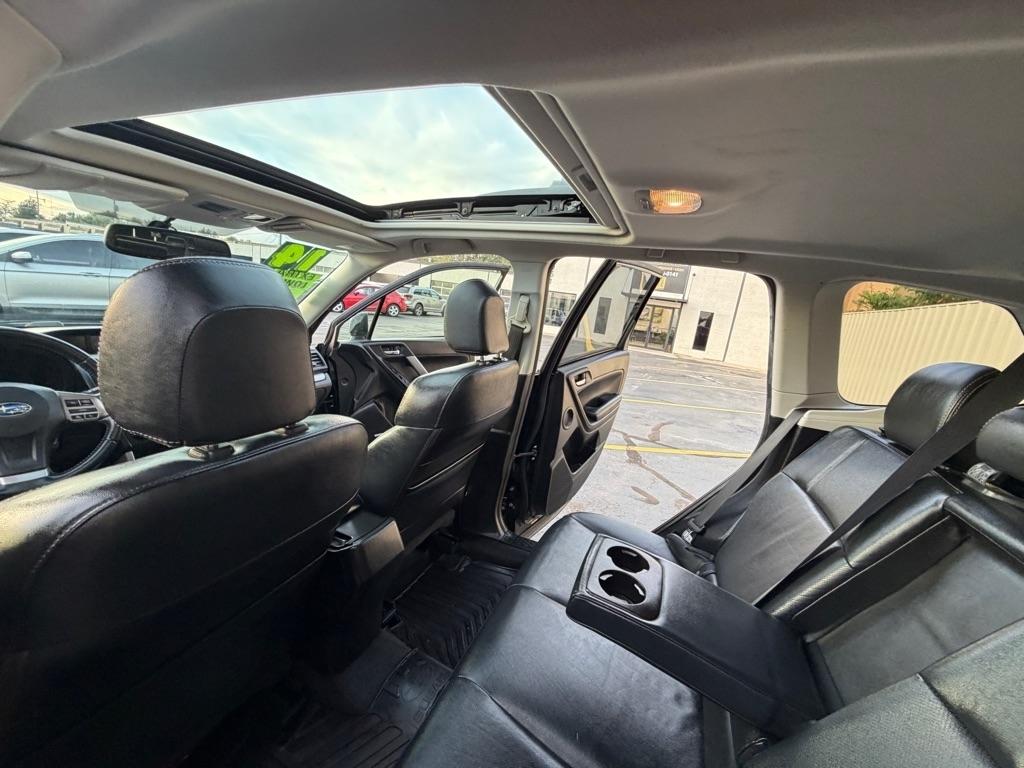 Subaru Forester 2.0XT Touring 2014