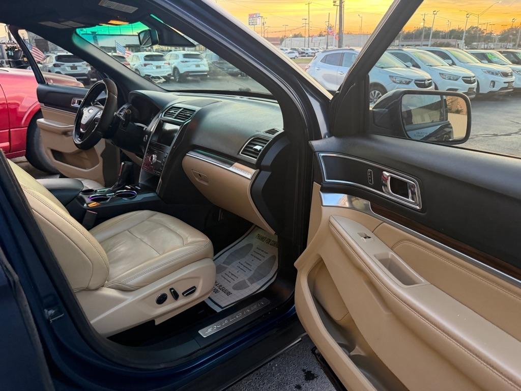 Ford Explorer Limited FWD 2017