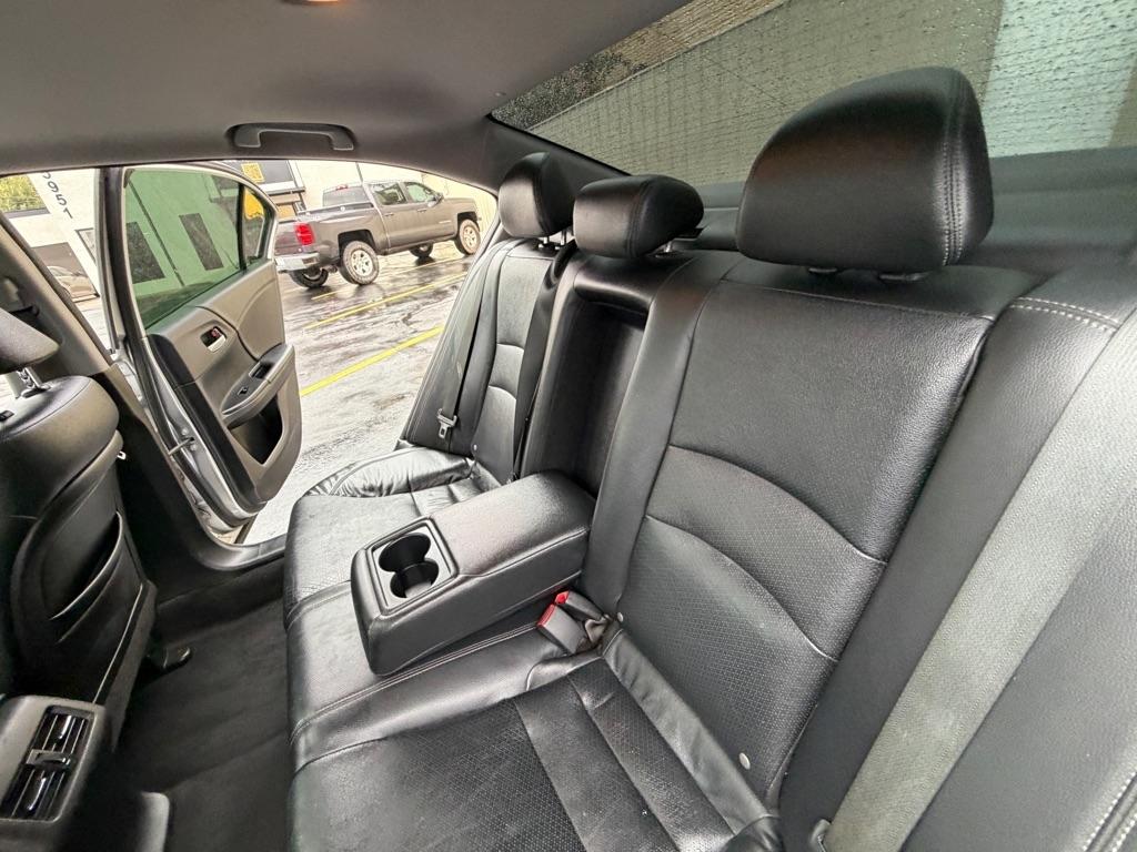 Honda Accord EX-L Sedan CVT 2013