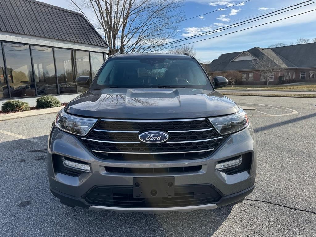 Ford Explorer XLT AWD 2021