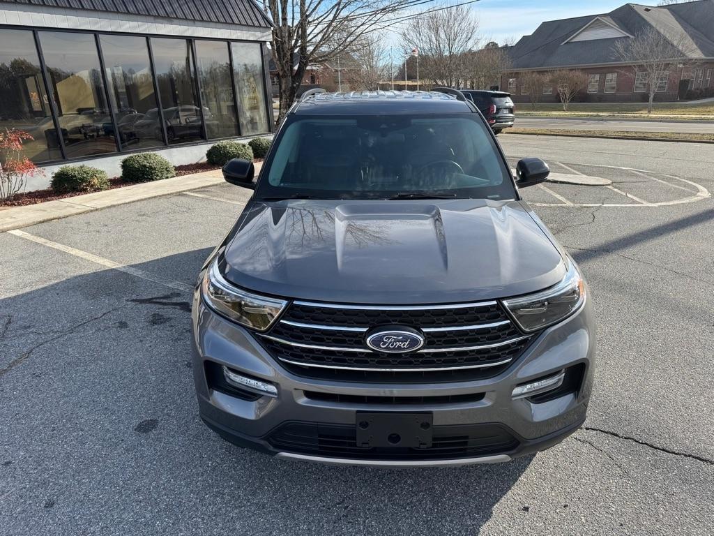 Ford Explorer XLT AWD 2021