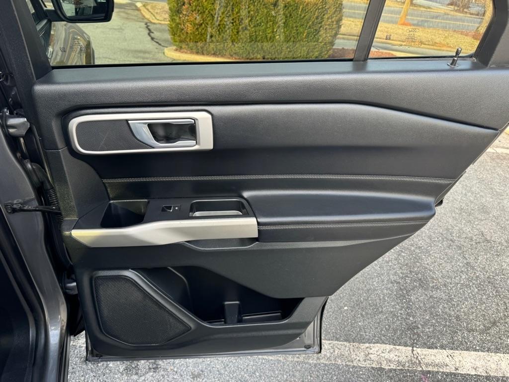 Ford Explorer XLT AWD 2021