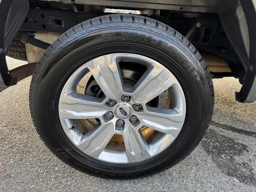 Ford F-150 Platinum SuperCrew 6.5-ft. Bed 4WD 2016