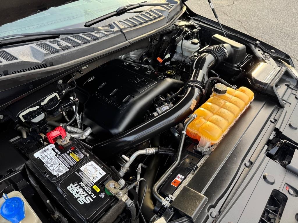 Ford F-150 Platinum SuperCrew 6.5-ft. Bed 4WD 2016